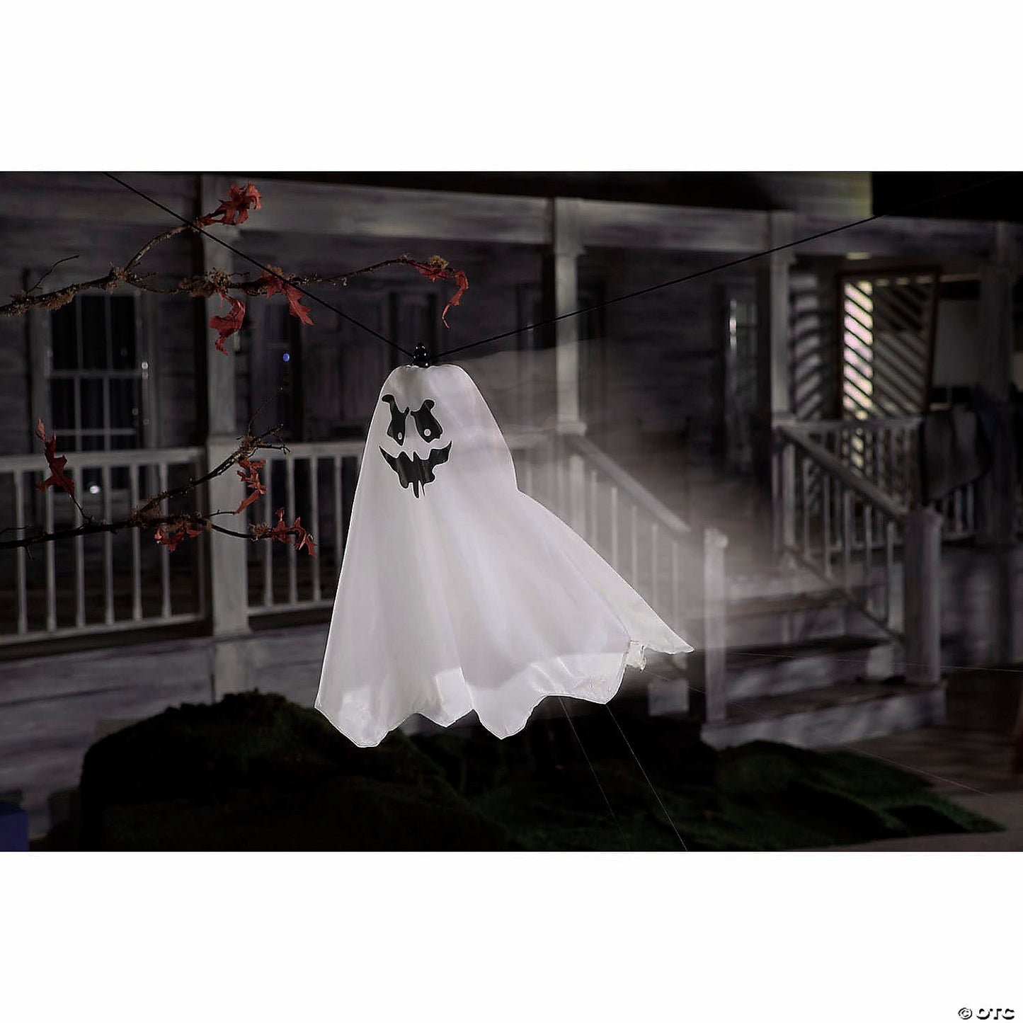 28" Animated Flying Ghost Sound Activated