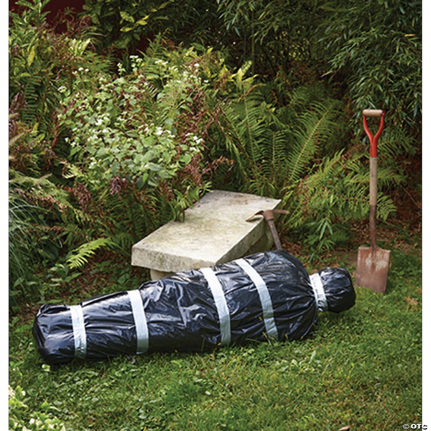 LifeSize 5 Ft Body in Bag Corpse Halloween Yard Haunted Outdoor Decoration Prop