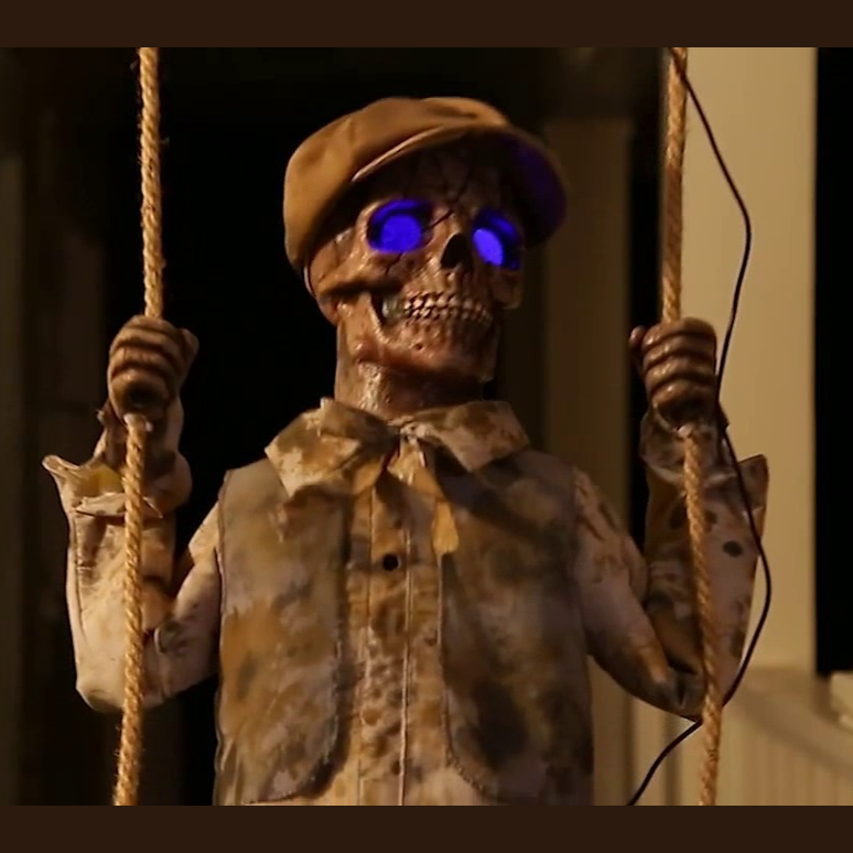 5Ft Swinging Skeleton Boy