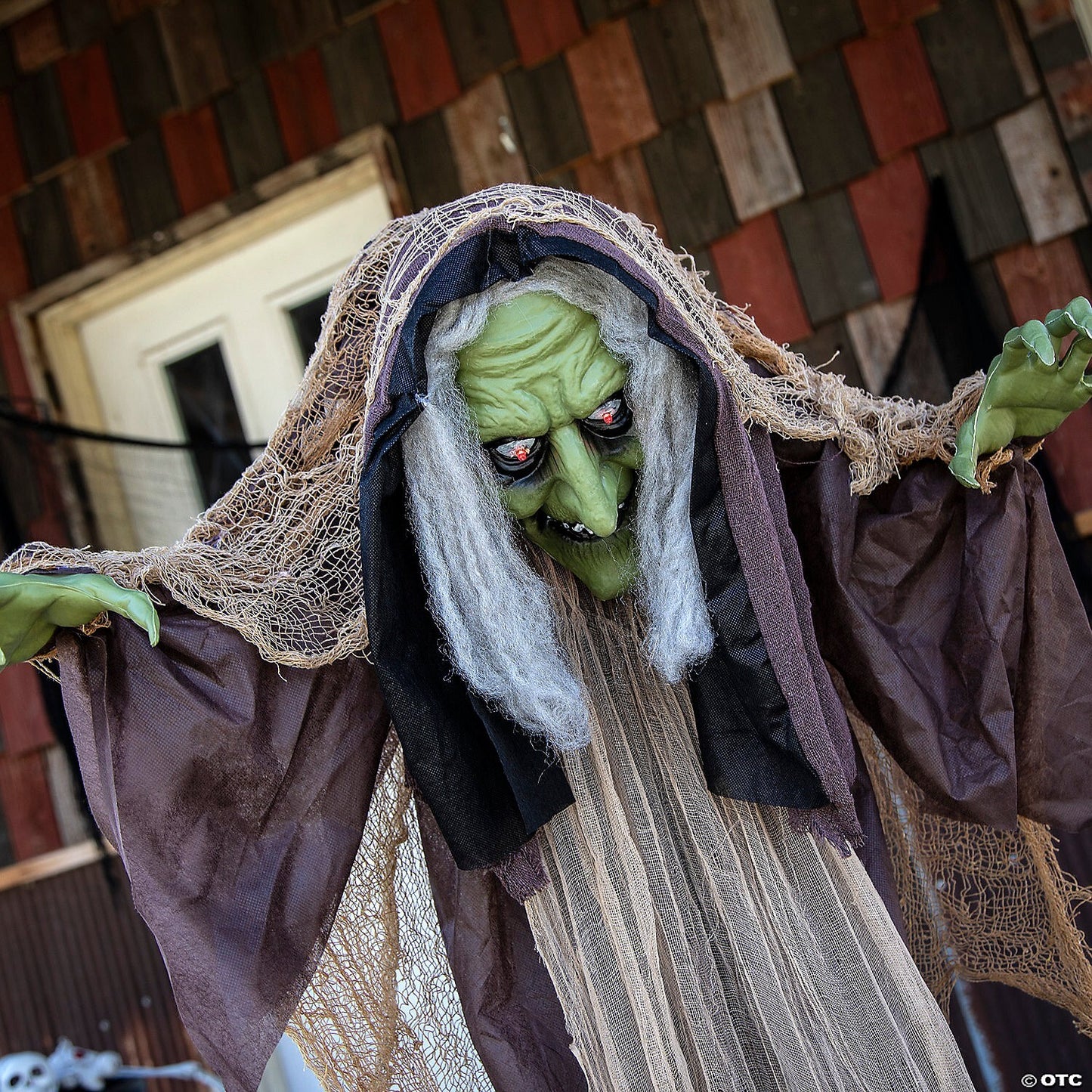 LifeSize Hunchback Witch Animated Halloween Decor Outdoor Haunt Yard Porch Prop