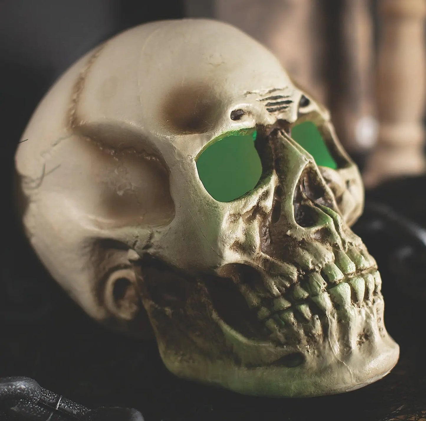 Skull - Lighted