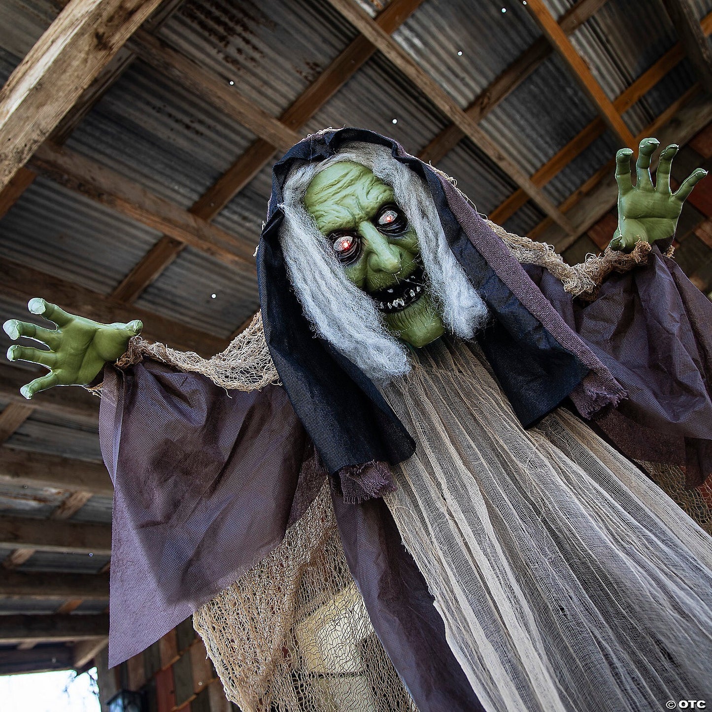 LifeSize Hunchback Witch Animated Halloween Decor Outdoor Haunt Yard Porch Prop