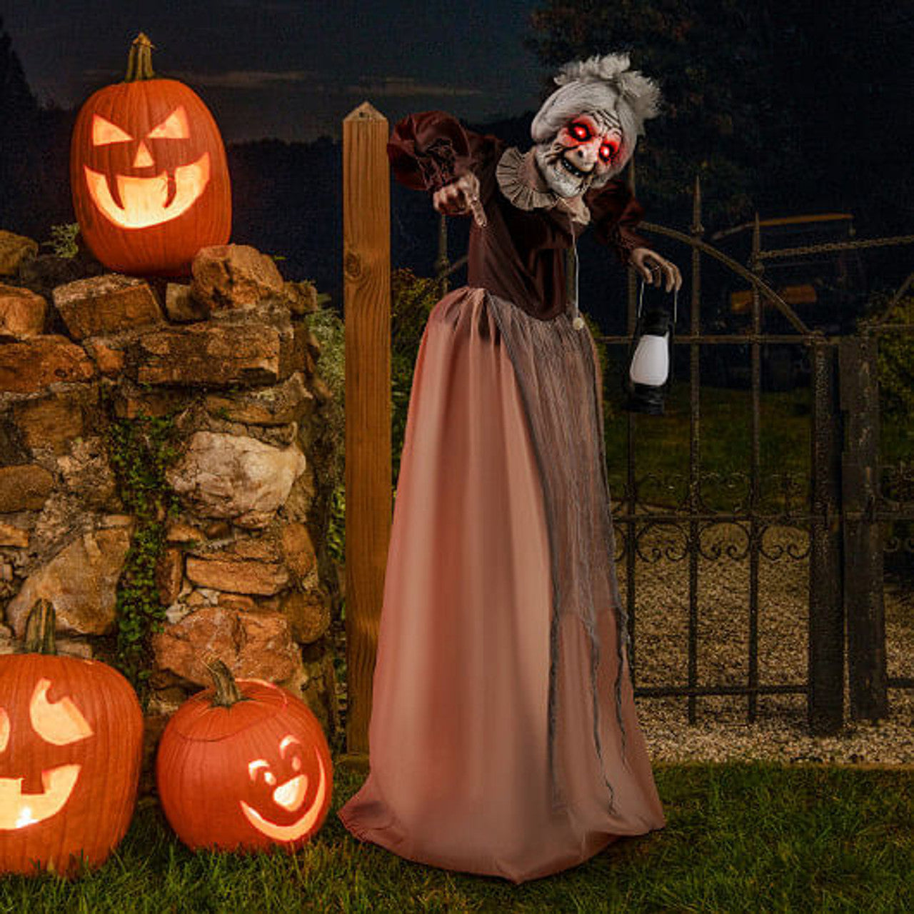 Life Size Animated Old Hag Witch