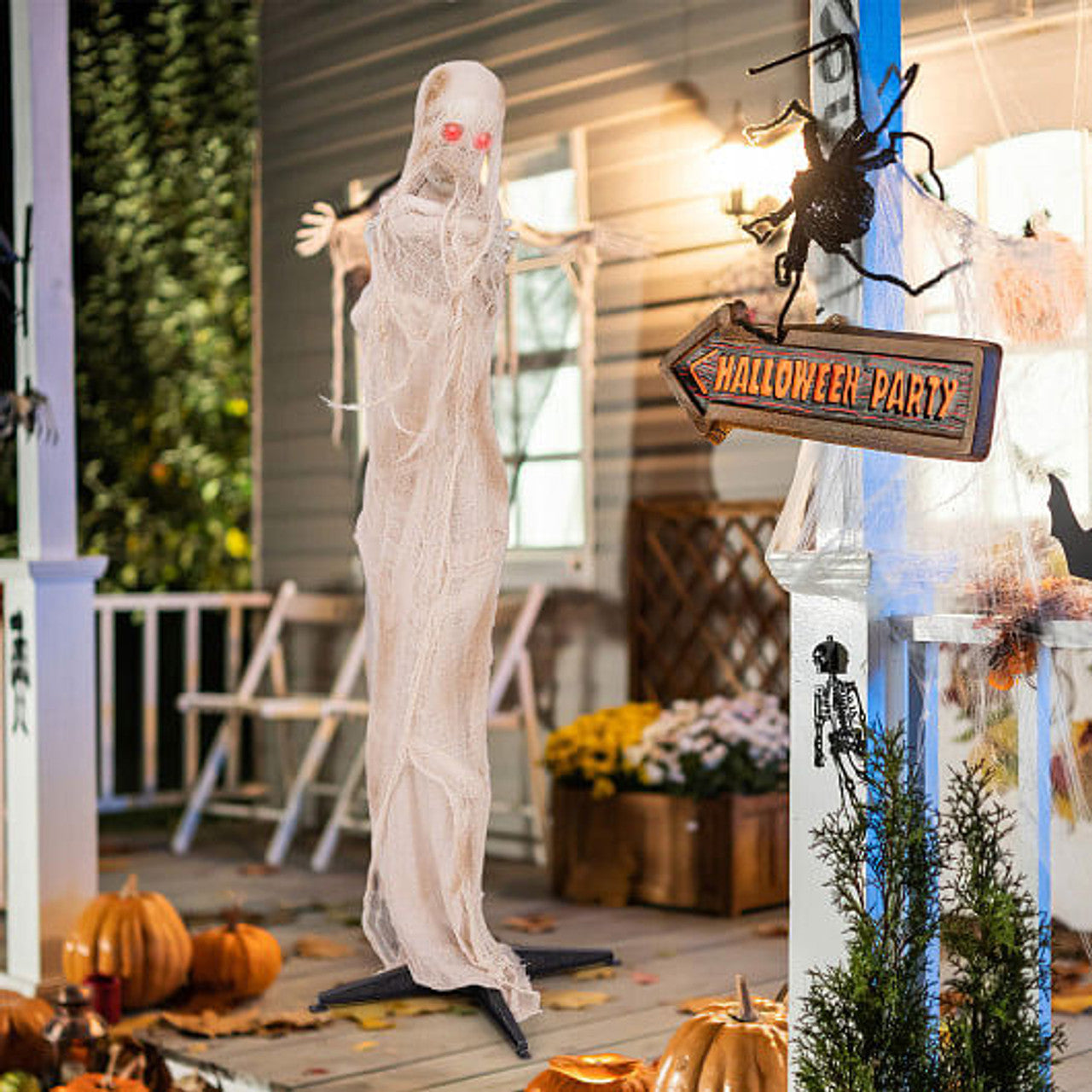 6 Ft Animated Standing Mummy