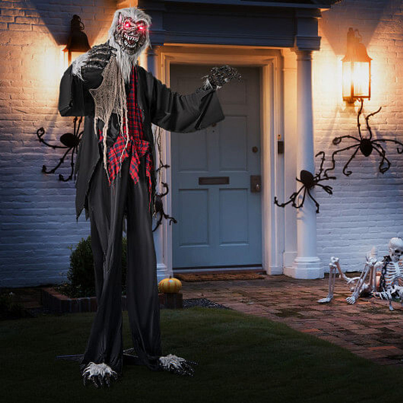 8 Ft Standing Werewolf