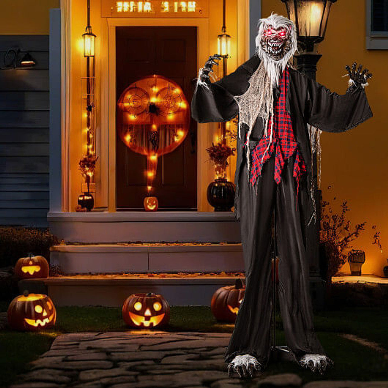 8 Ft Standing Werewolf