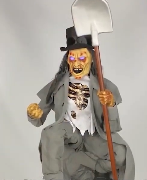 See Video! LifeSize Grave Digger Bone Collector Animatronic Halloween Haunt Prop