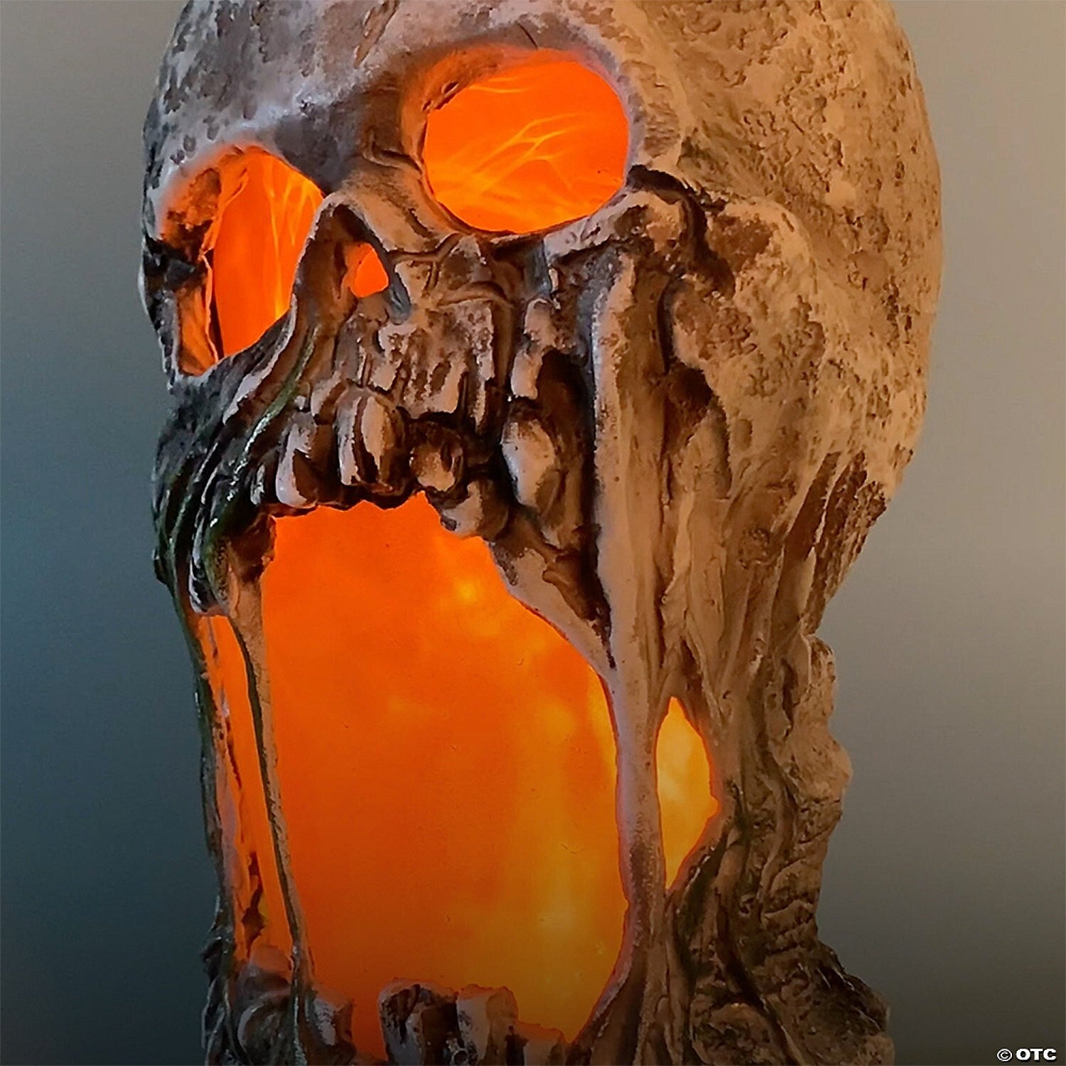 See Video! Life Size Flaming Rotten Skull Animated Halloween Decor Haunted Prop