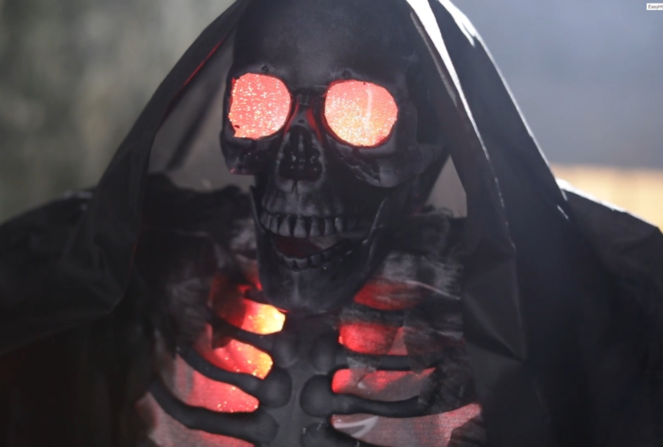 5.4 Ft Animated Black & Gray Skeleton Reaper Halloween Haunted Spirit Grave Prop