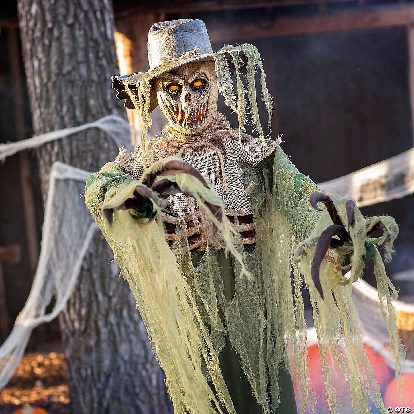 See Video! LifeSize Inferno Scarecrow Animated Halloween Haunted Prop Decoration