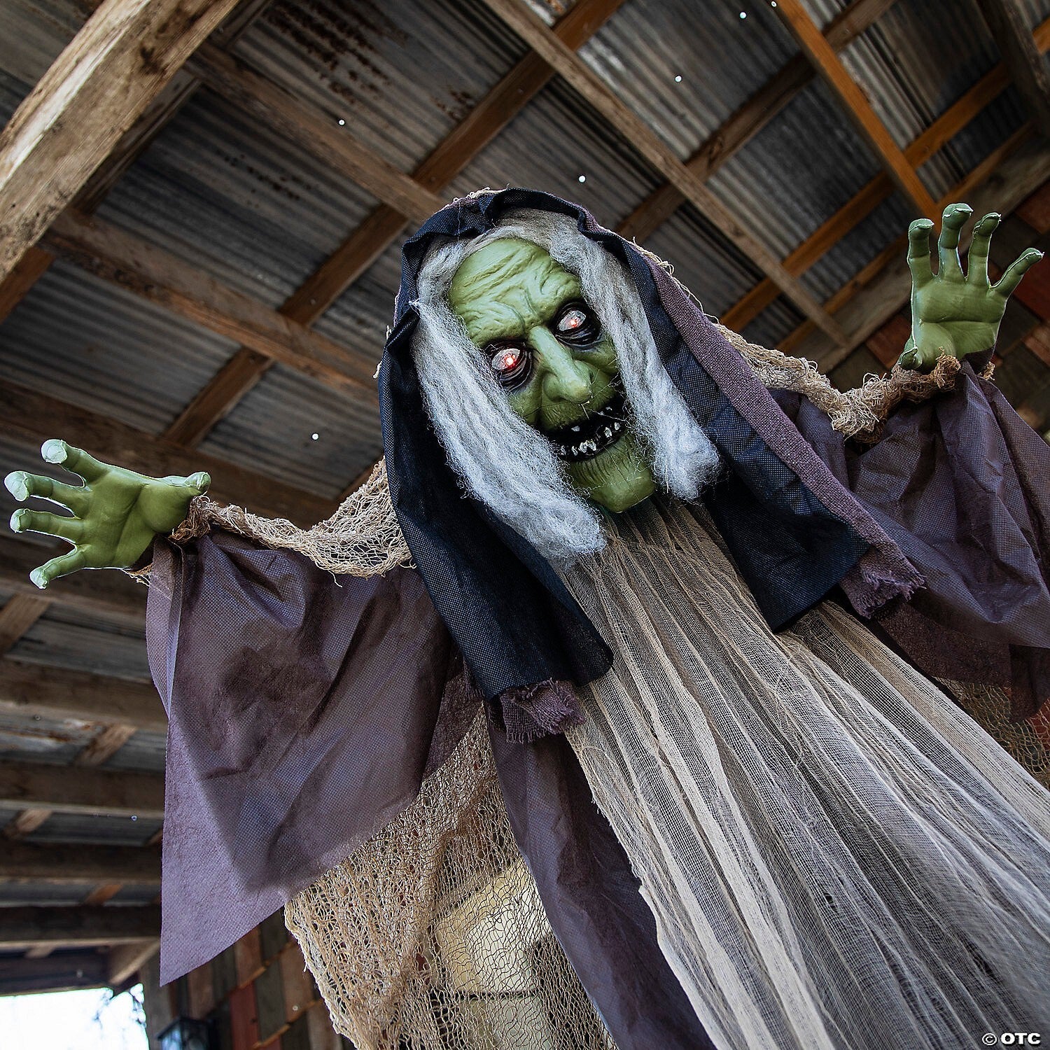 LifeSize Hunchback Witch Animated Halloween Decor Outdoor Haunt Yard Porch Prop