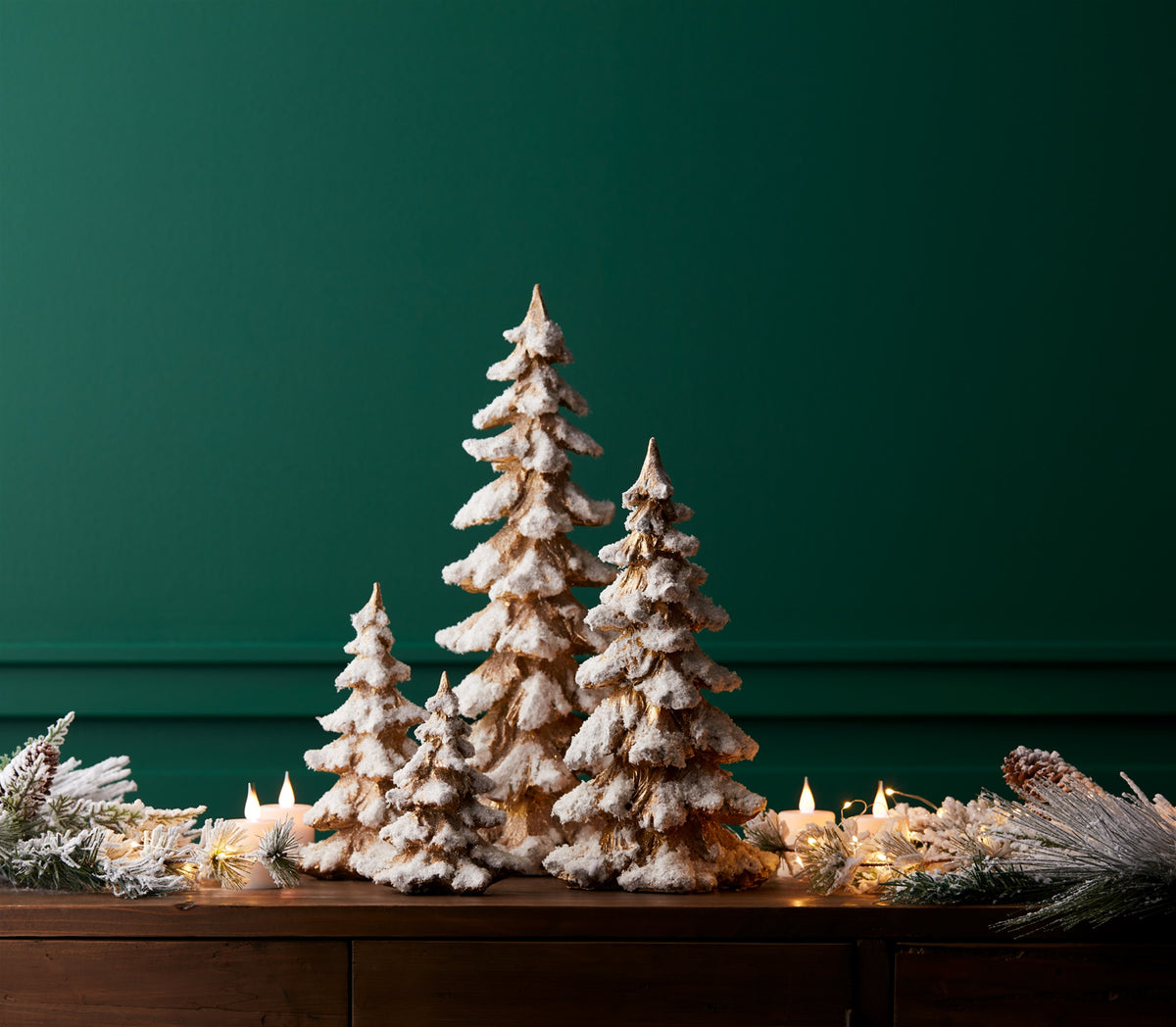 Gold Snow-Covered Christmas Trees – Set of 4 – manufacturer photo 4