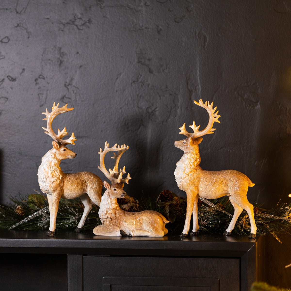 Deer Figurines, 3 Assorted - Melrose International manufacturer photo 2