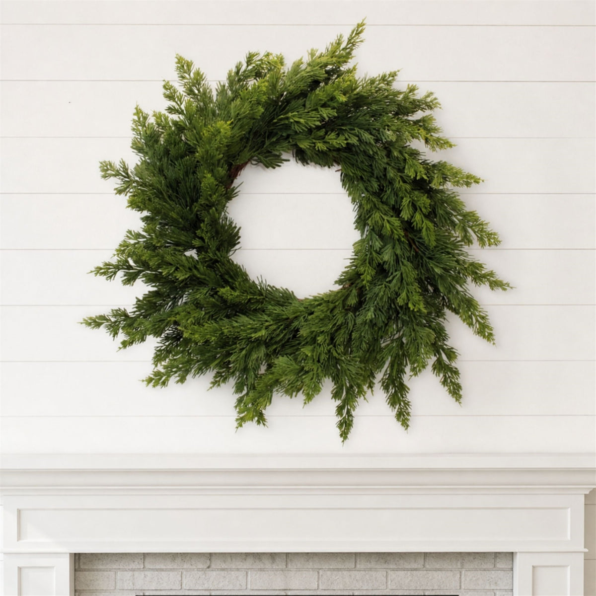 26-Inch Natural Pine Christmas Wreath – manufacturer product view 3