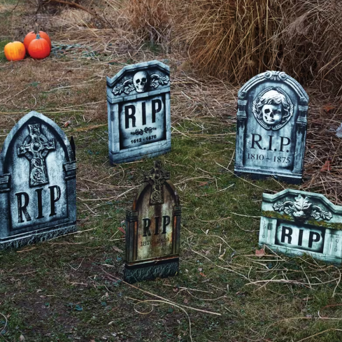 5 Pc Photo Realistic Tombstone Set