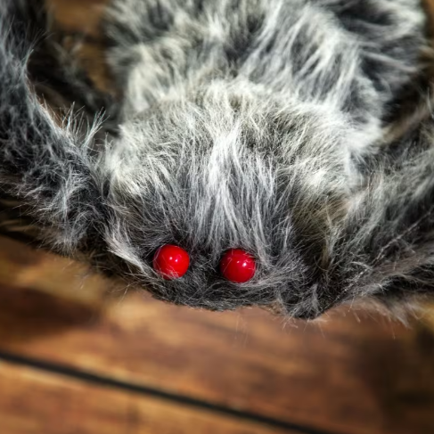 12 ft hairy posable spider outdoor Halloween decoration