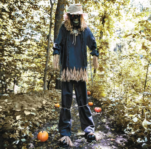 7 Ft Lifting Scarecrow Animated Halloween Prop