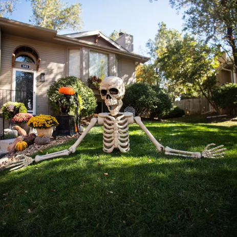 giant Posable skeleton outdoor Halloween prop