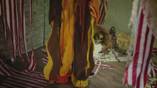 Halloween 2026 - 5 Ft. 2" Standing Jump Scare Clown